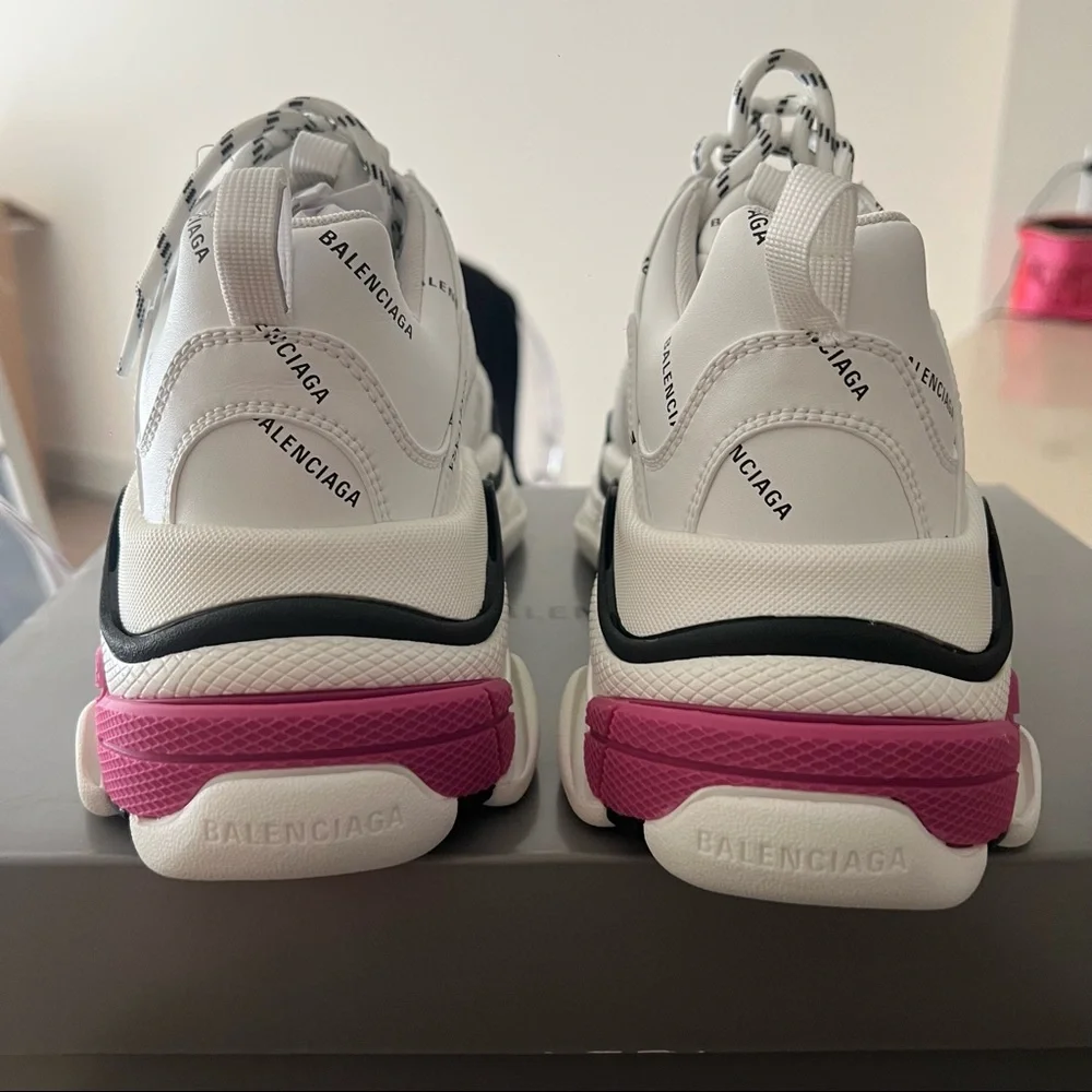 Balenciaga triple s sneakers brand new - Picture 6 of 8